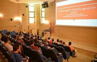 TR33 Bölgesi Öğretmenleri STEM’le buluşuyor