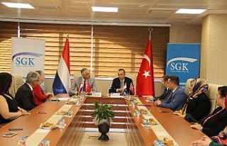 Türk ve Hollandalı vatandaşlar, sosyal güvenlik...