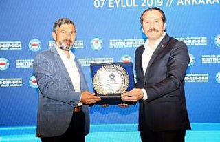 Uçak, Eğitim Bir-Sen ‘14’üncü Türkiye Buluşması’na...