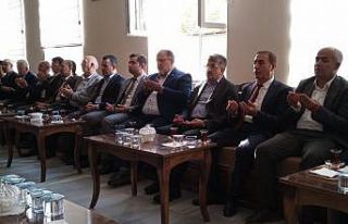 Vali Bilmez ve milletvekillerinden Hizan’a taziye...