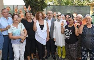 Vali Demirtaş’tan Kınalı Eller’e ziyaret