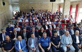 Vali Mustafa Tutulmaz Bolvadin’de muhtarlarla bir...