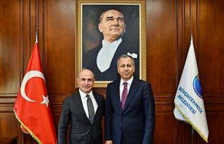 Vali Yerlikaya, Büyükçekmece Belediyesi’ni ziyaret...
