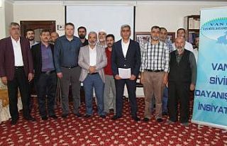 Van SDİ’den Diyarbakırlı annelere destek