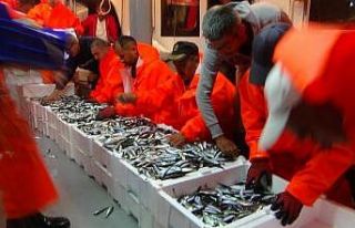 Yasak sona erdi balıkçılar "Vira Bismillah"...