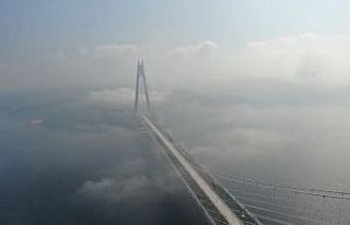 3.Köprü’nün üzerinden süzülen sis havadan...