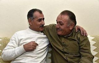 40 yıl sonra duygulandıran buluşma