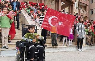 49 bin 77 öğrenci, 3 bin 436 öğretmenden ’Barış...