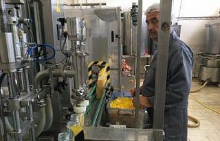 84 yıldır aynı dükkânda boza üretimi yapıyorlar