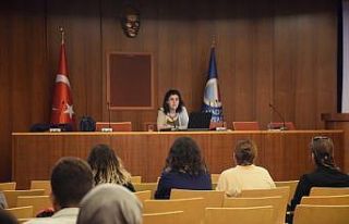 Akademik erteleme konuşuldu