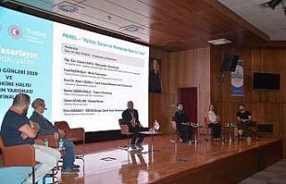 Akademisyenler makine halısının geleceğini tartıştı