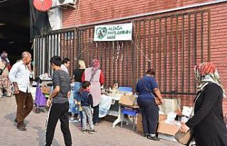 Aliağa’da sokak hayvanları yararına kermes
