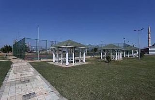 Altınova semt spor sahası hizmete açılacak