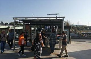 Üstgeçit paralı oldu, vatandaşlar şaşkına döndü