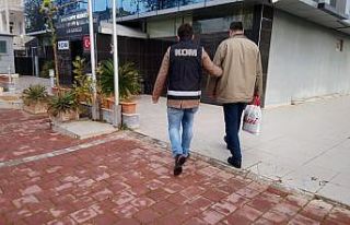 Antalya’da FETÖ operasyonlarında 60 kişi gözaltına...