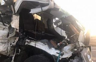 Antalya’da trafik kazası 1 ölü 4 yaralı