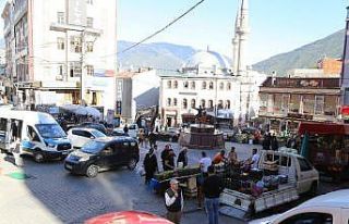 Artvin’de halk pazarı krizi