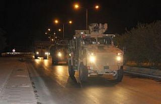 Askeri birlikler Suriye’deki üs bölgelerine hareket...