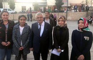 Başkan Ahmet Dölekli’den, eğitime ücretsiz kart...