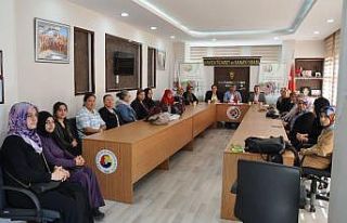 Başkan Özdemir: “Bayanlara destek vermek bizlere...