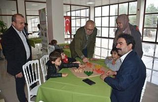 Boyabat’ta zeka geliştirici oyunlar sergisi açıldı