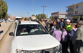 Çaldıran’da ‘Yaya Geçitlerinin Nöbetçileriyiz’...