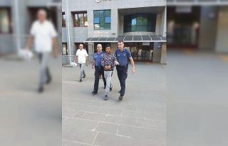 Cezaevi firarisini mahalle bekçisi yakaladı