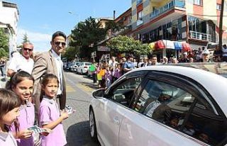 Demirci’de yaya öncelikli trafik uygulaması