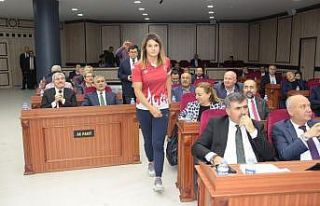 Dünya şampiyonu Büyükşehir Belediye Meclisi’nde