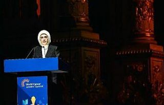 Emine Erdoğan’dan kanserle etkin mücadele mesajı