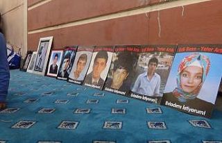 HDP önündeki oturma eylemi 32’nci gününde