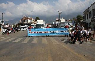 Fethiye’de ’Yaya Geçidi Nöbeti’ uygulaması