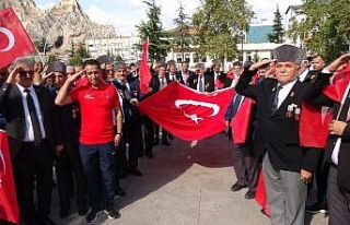 Gazilerden asker selamı