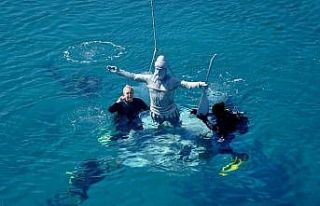 Hacı Bektaş Veli ve Pir Sultan Abdal Çeşme’de...