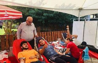 Hatay’da Türk Kızılayına kan bağışı