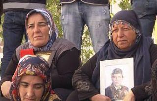 HDP önündeki ailelerin evlat nöbeti 44’üncü...