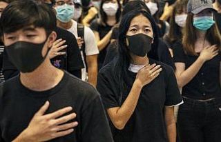 Hong Kong’ta maske yasağıyla gösterilerin bitmesi...