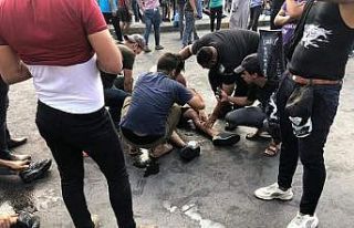 Irak’ta yüzlerce kişi yolsuzlukları protesto...