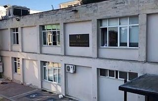 İstanbul Üniversitesi Dış Hekimliği Fakültesi...