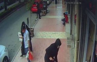 Kaldırımda silahlı saldırıya uğradı