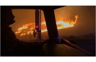 Kaliforniya'da yangın nedeniyle 100 binden fazla...