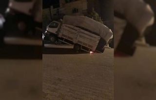 Kamyonet şaha kalktı
