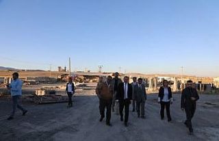 Kars’ta OSB yolu sıcak asfalta kavuşuyor