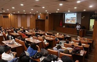 Kartal Belediyesi’nden kreş öğretmenlerine afet...