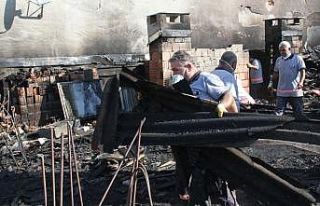 Kartal Belediyesinden yangında zarar gören binaya...