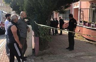 Kocaeli’de ev yangını: 2 ölü