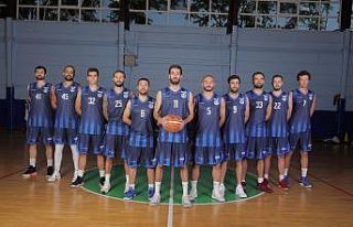 Kocaeli’nin dev adamları ilk maçına çıkıyor