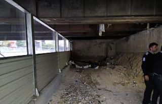 Köprü altındaki yangın Marmaray seferlerini aksattı