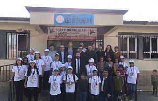 Köy okulunda bilim fuarı düzenlendi