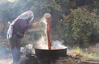 Köylerde şifa kaynağı "Pekmez" mesaisi
